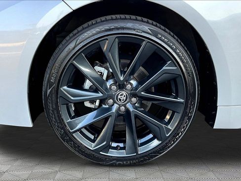 Used 2024 Toyota Corolla SE FWD image 33