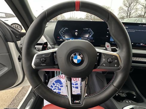 Certified 2025 BMW M235i xDrive w/ Technology Package image 19