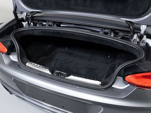 Used 2023 Bentley Continental GT Speed image 15