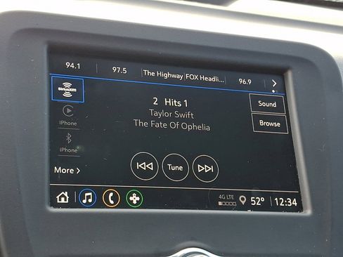 Used 2024 Chevrolet Equinox LT image 29