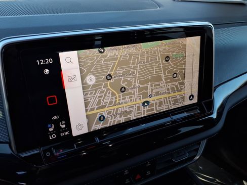 Certified 2025 Volkswagen Atlas Cross Sport SEL Premium R-Line image 27