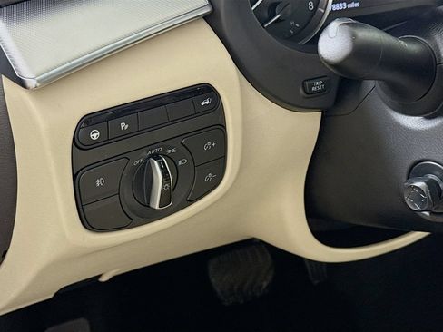 Certified 2021 INFINITI QX50 Essential w/ Convenience Package FWD image 12