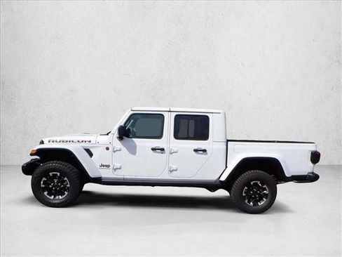 New 2025 Jeep Gladiator Rubicon image 2