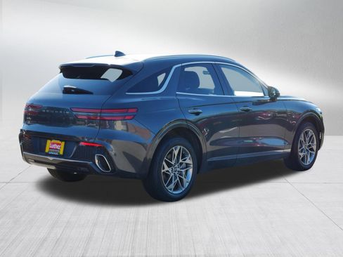 Used 2025 Genesis GV70 2.5T AWD/4WD image 7