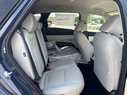 New 2026 Hyundai Tucson SEL FWD image 12