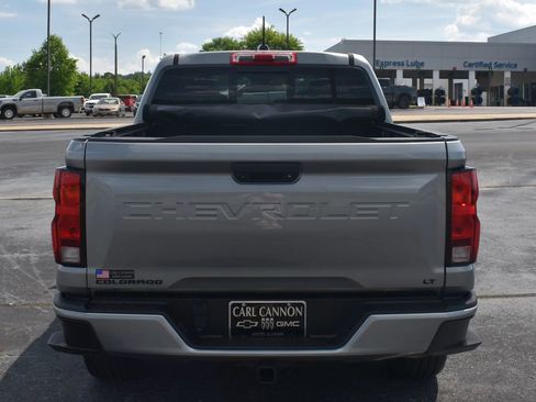 Used 2023 Chevrolet Colorado LT w/ LT Convenience Package II RWD image 9