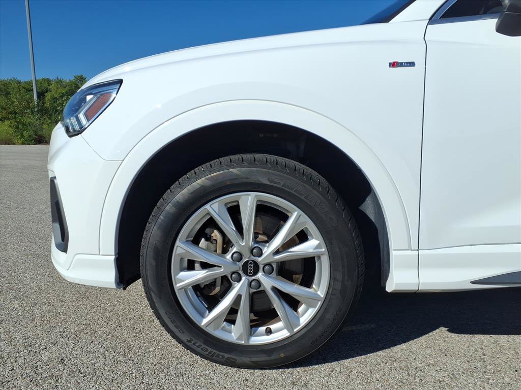 Used 2025 Audi Q3 2.0T Premium AWD/4WD image 5