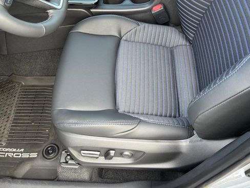 New 2026 Toyota Corolla Cross XSE image 11