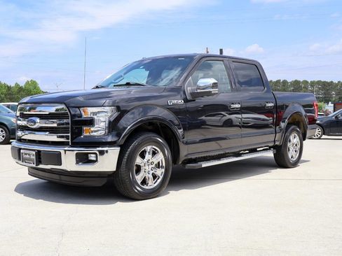 Used 2015 Ford F150 Lariat RWD image 31