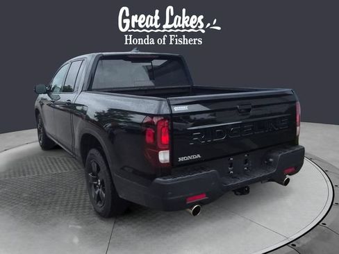 Used 2025 Honda Ridgeline Black Edition image 3