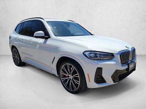 Used 2022 BMW X3 sDrive30i w/ M Sport Package RWD image 3