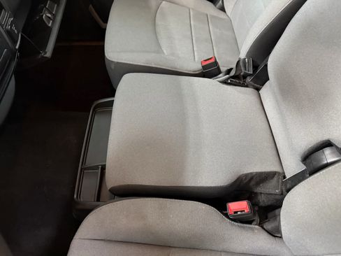 Used 2023 RAM 1500 Classic SLT AWD/4WD image 22
