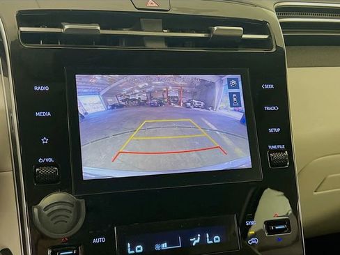 Used 2022 Hyundai Tucson SEL w/ Convenience + Premium Package image 13