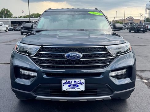 Used 2022 Ford Explorer XLT w/ Equipment Group 202A AWD/4WD image 33
