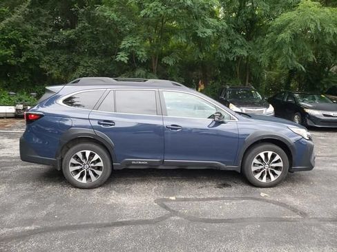 Used 2024 Subaru Outback Limited AWD/4WD image 2