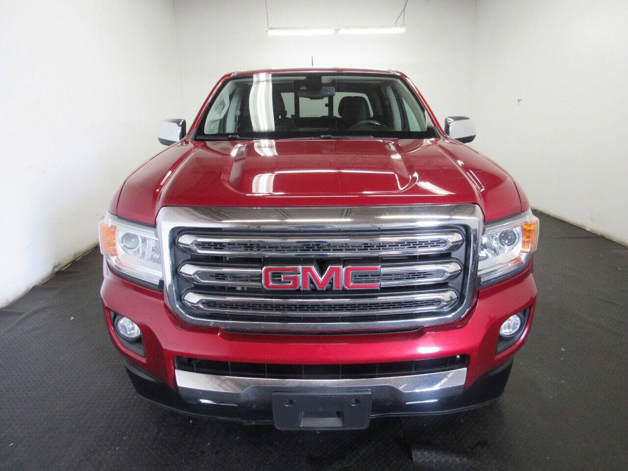 Used 2017 GMC Canyon SLT w/ Driver Alert Package AWD/4WD image 2