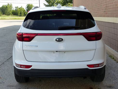 Used 2019 Kia Sportage LX w/ LX Popular Package AWD/4WD image 9