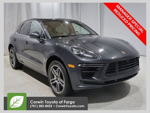 Used 2021 Porsche Macan Turbo AWD/4WD image 1
