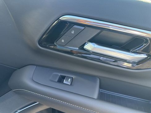 New 2026 Chevrolet Suburban Premier w/ Sun And Tow Package image 26