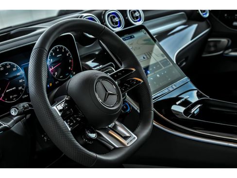 New 2026 Mercedes-Benz GLC 43 AMG 4MATIC image 10