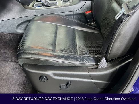 Used 2018 Jeep Grand Cherokee Overland AWD/4WD image 25