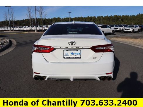 Used 2018 Toyota Camry SE w/ Audio Package image 6