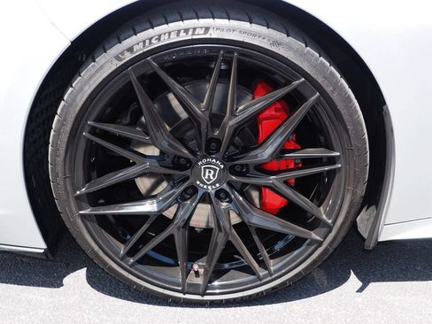 Used 2020 Chevrolet Corvette Stingray Preferred Cpe w/ 2LT Preferred Equipment Group RWD image 11