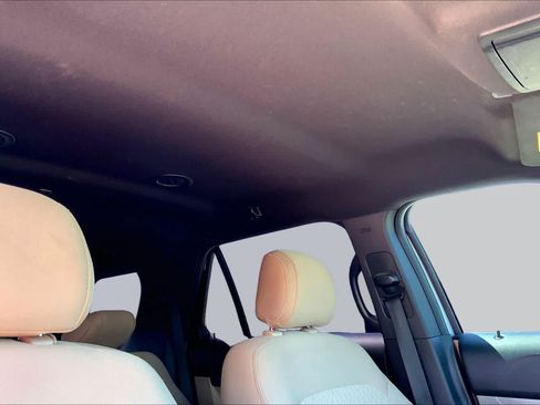 Used 2017 Ford Explorer FWD image 13