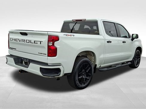 Used 2023 Chevrolet Silverado 1500 Custom w/ LPO, Dark Essentials Package image 6