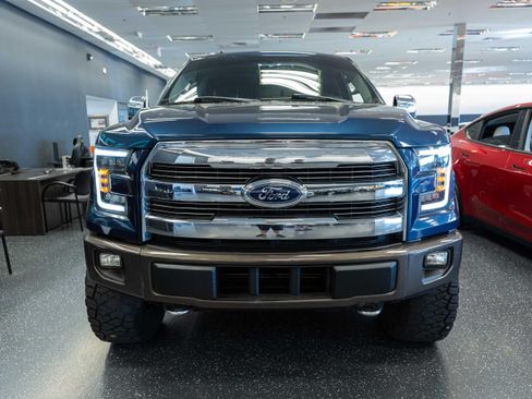 Used 2017 Ford F150 Lariat w/ Equipment Group 501A Mid AWD/4WD image 2