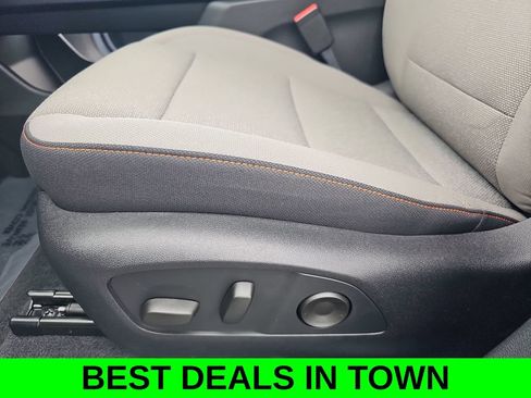 New 2026 Chevrolet Traverse LT w/ Midnight/Sport Edition FWD image 31