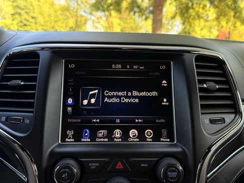 Used 2017 Jeep Grand Cherokee SRT AWD/4WD image 15
