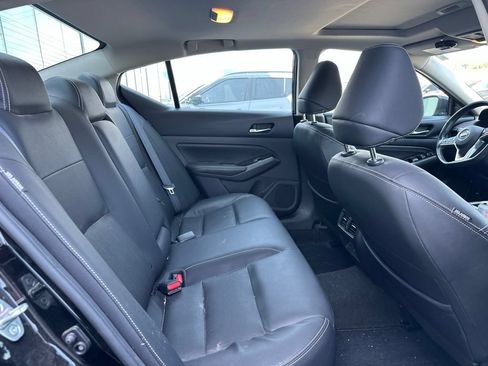 Used 2022 Nissan Altima 2.5 SL FWD image 12