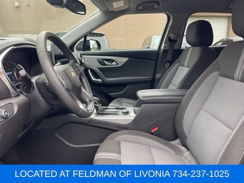 Used 2024 Chevrolet Blazer LT w/ Convenience Package FWD image 6