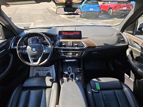 Used 2019 BMW X3 xDrive30i w/ Premium Package image 11