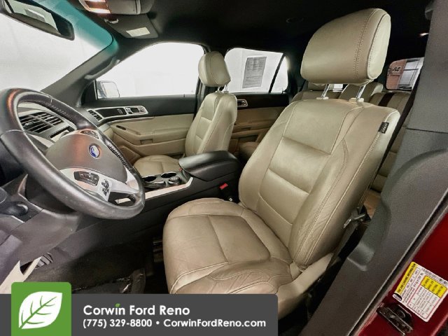 Used 2013 Ford Explorer XLT AWD/4WD image 22