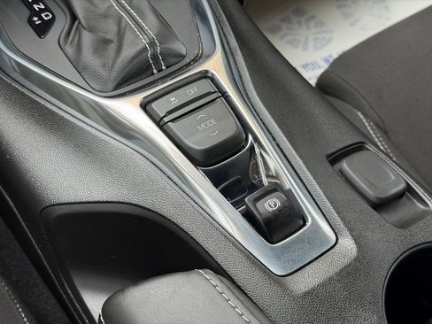 Used 2018 Chevrolet Camaro SS RWD image 50