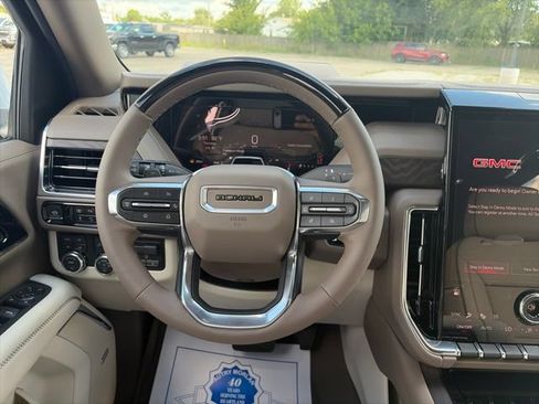 New 2026 GMC Yukon Denali w/ Denali Reserve Package AWD/4WD image 15