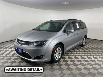 Used 2017 Chrysler Pacifica Touring-L