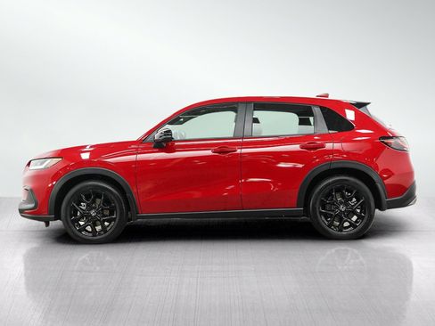 Used 2025 Honda HR-V Sport image 2