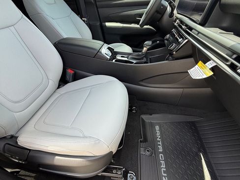New 2026 Hyundai Santa Cruz SEL FWD image 10