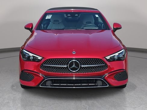 Used 2024 Mercedes-Benz CLE 300 4MATIC Cabriolet image 2