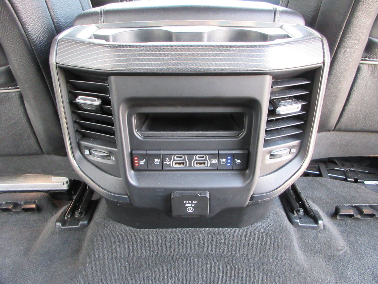 Used 2020 RAM 1500 Limited AWD/4WD image 24
