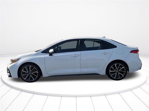 Used 2020 Toyota Corolla SE image 6