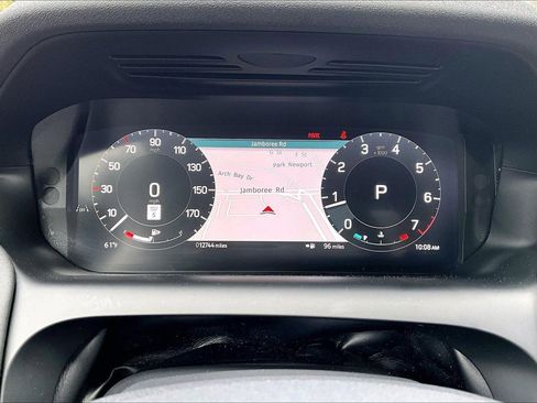 Used 2024 Land Rover Discovery Sport S image 20