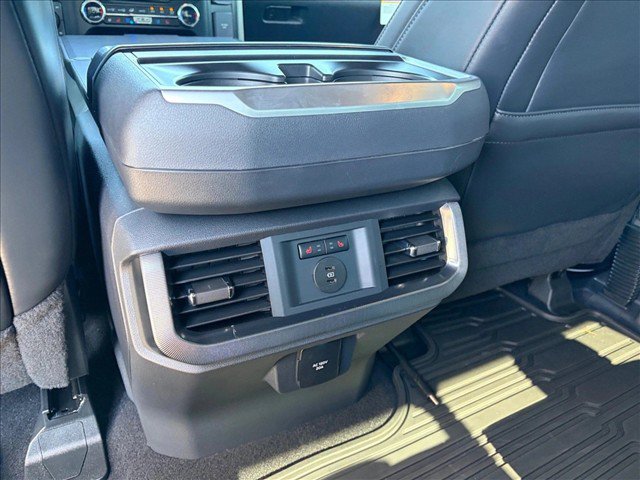 Used 2025 Ford F150 Platinum w/ Equipment Group 702A High AWD/4WD image 18