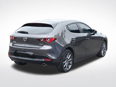 Used 2024 MAZDA MAZDA3 s FWD image 8