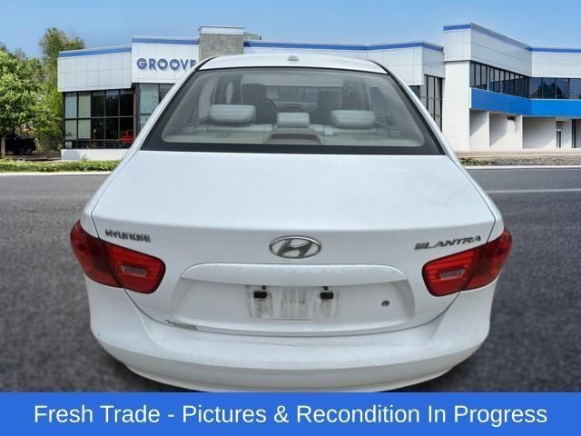 Used 2009 Hyundai Elantra GLS FWD image 5