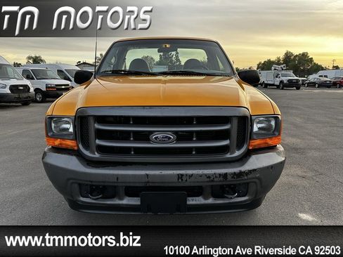 Used 2001 Ford F250 XL image 2