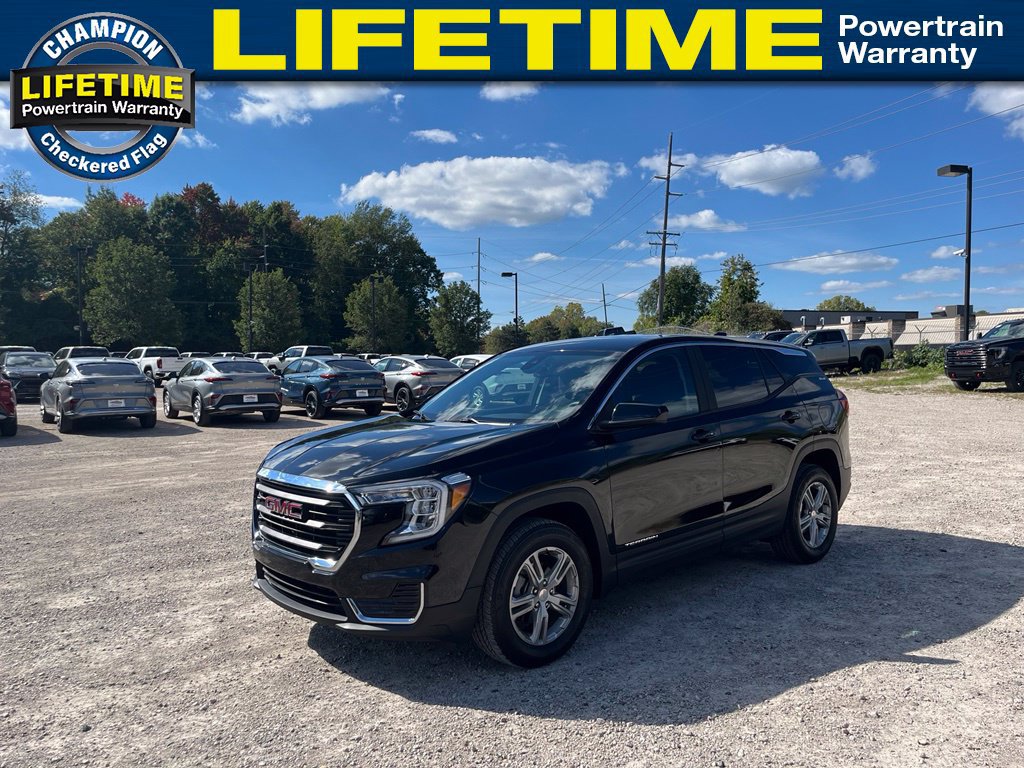Used 2023 GMC Terrain SLE AWD/4WD image 1